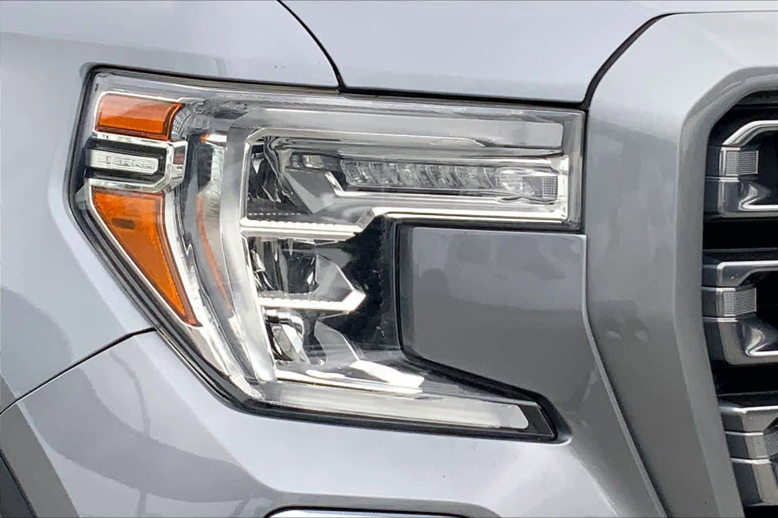Used 2020 GMC Sierra 1500 AT4 w/ AT4 Premium Package AWD/4WD image 26