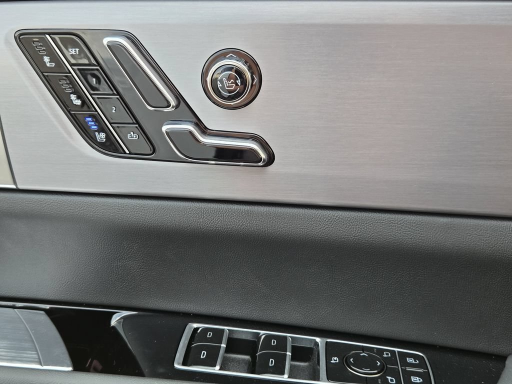 New 2027 Cadillac Vistiq Luxury AWD/4WD image 20