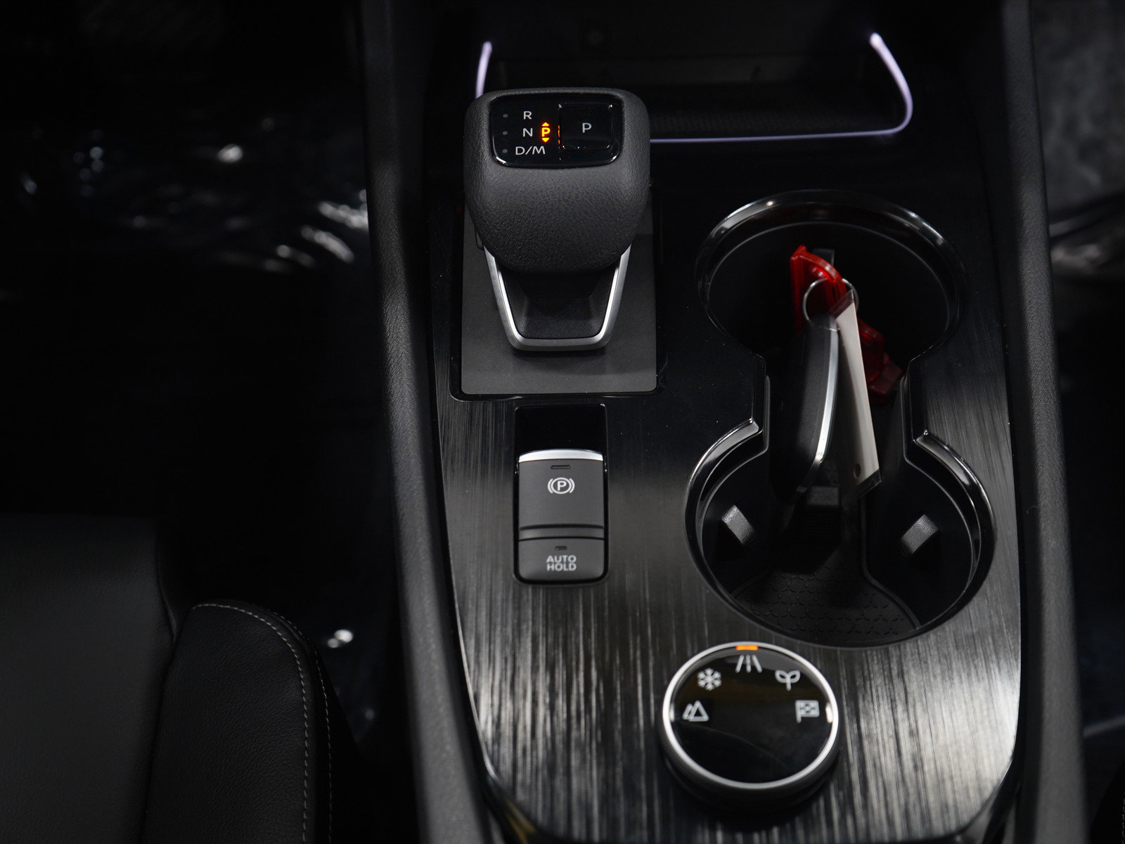 Used 2024 Nissan Rogue SL image 18