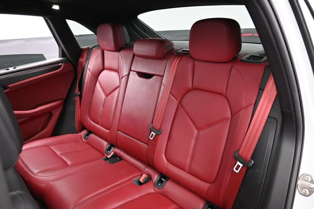 Certified 2022 Porsche Macan GTS AWD/4WD image 25