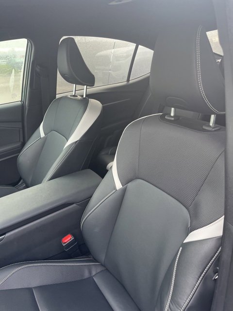 Used 2025 Toyota Camry SE image 11