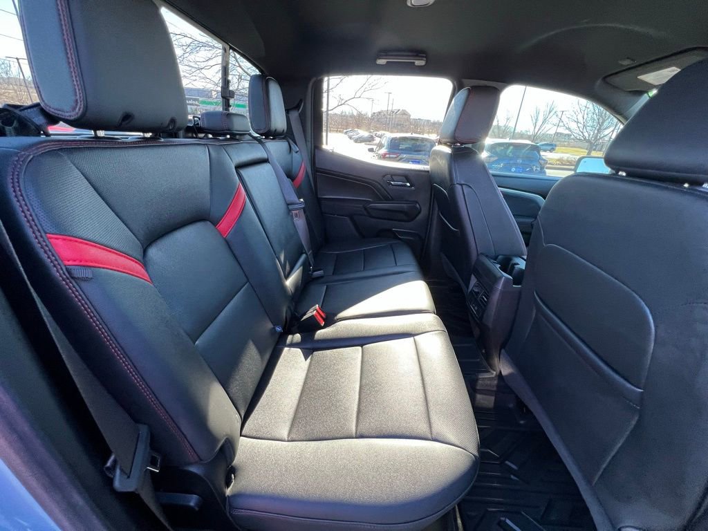 Used 2025 Chevrolet Colorado Z71 w/ Technology Package image 27