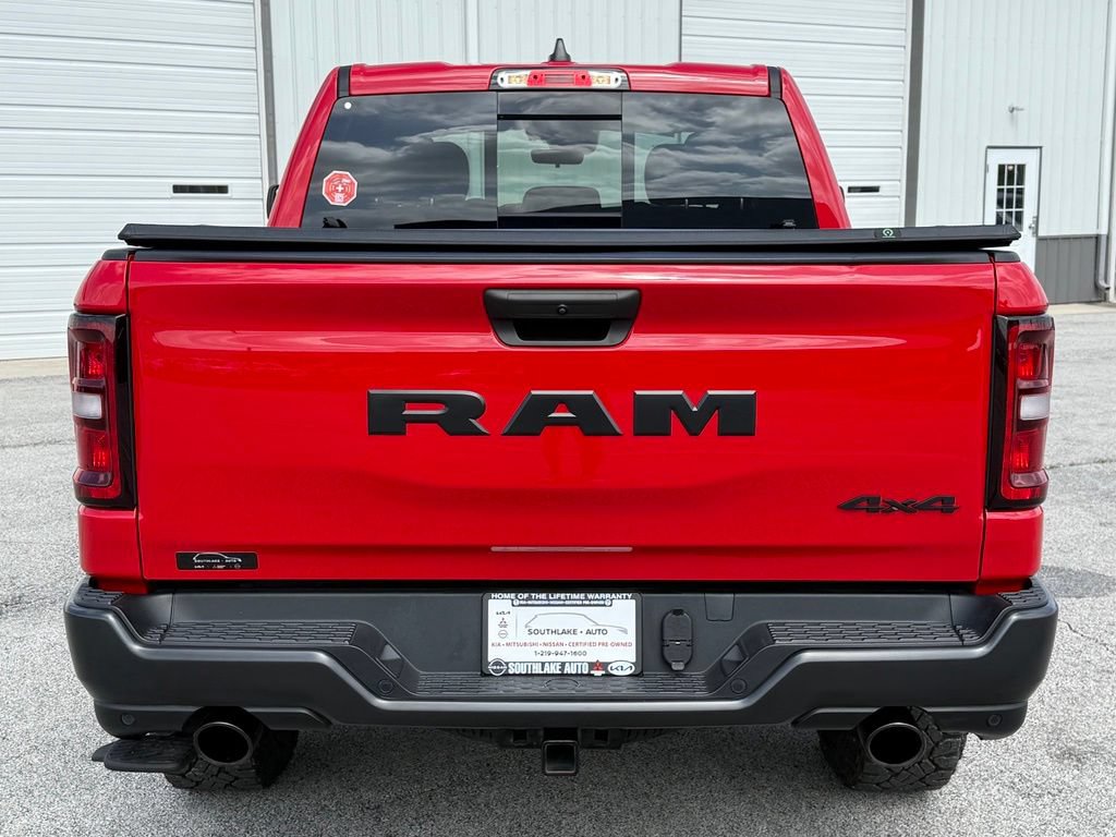 Used 2025 RAM 1500 Warlock AWD/4WD image 6