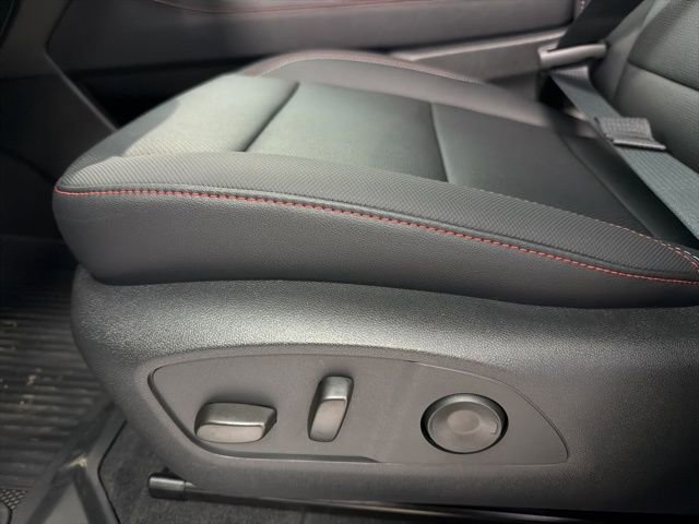 New 2026 Chevrolet Traverse Z71 w/ Driver Confidence Package AWD/4WD image 14