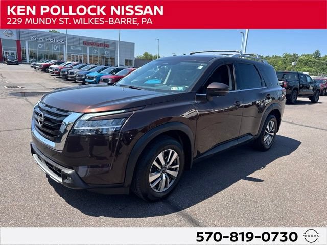 Certified 2022 Nissan Pathfinder SL AWD/4WD image 1