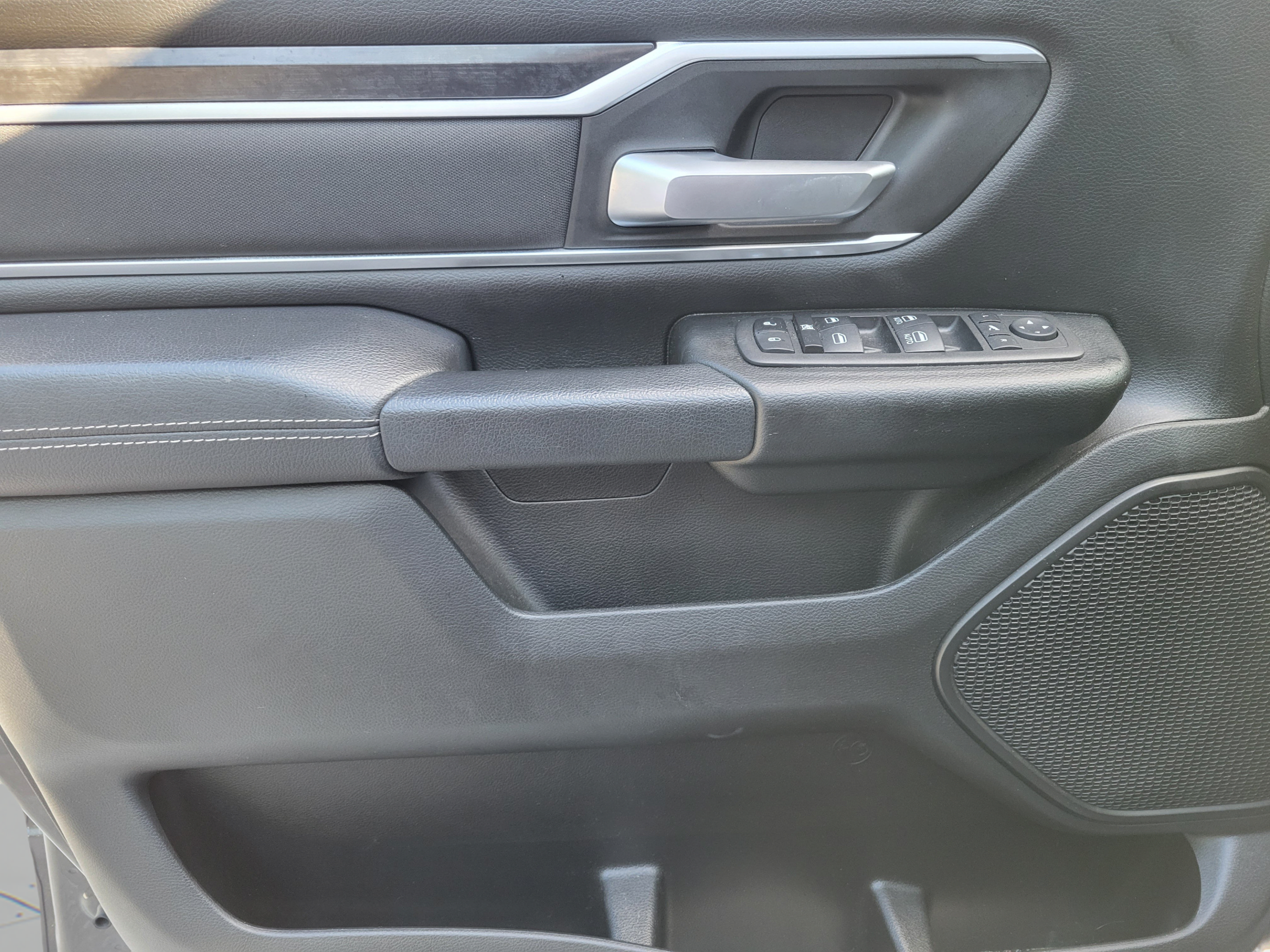 Used 2023 RAM 1500 Big Horn RWD image 12
