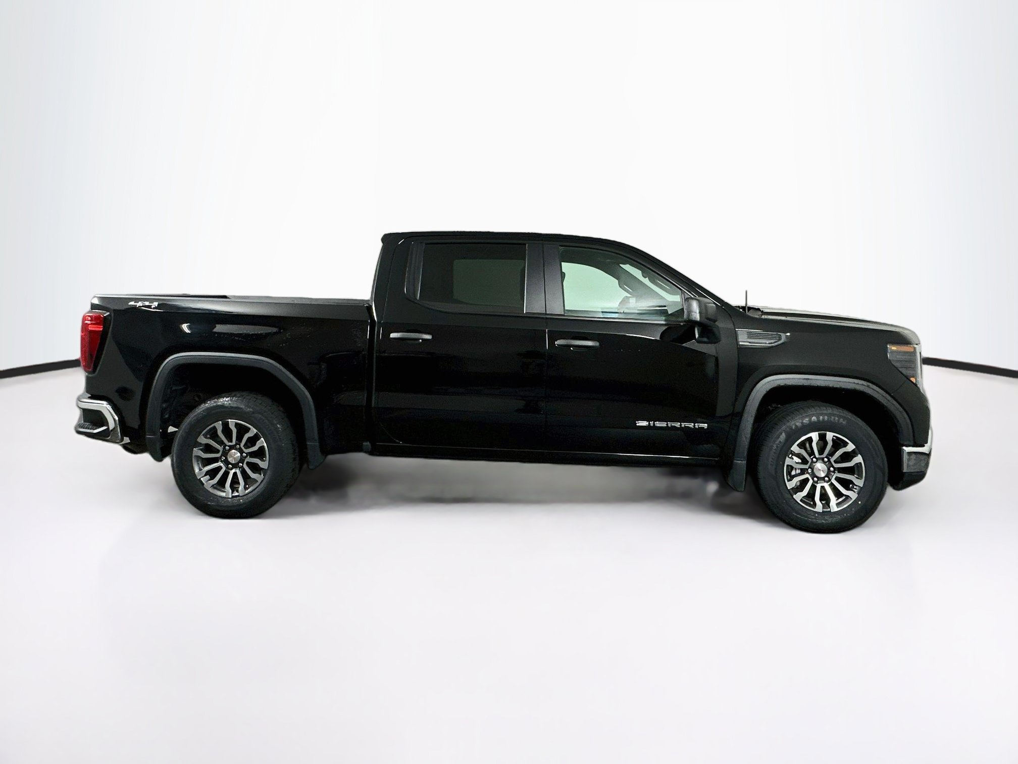 Used 2023 GMC Sierra 1500 Pro AWD/4WD image 10