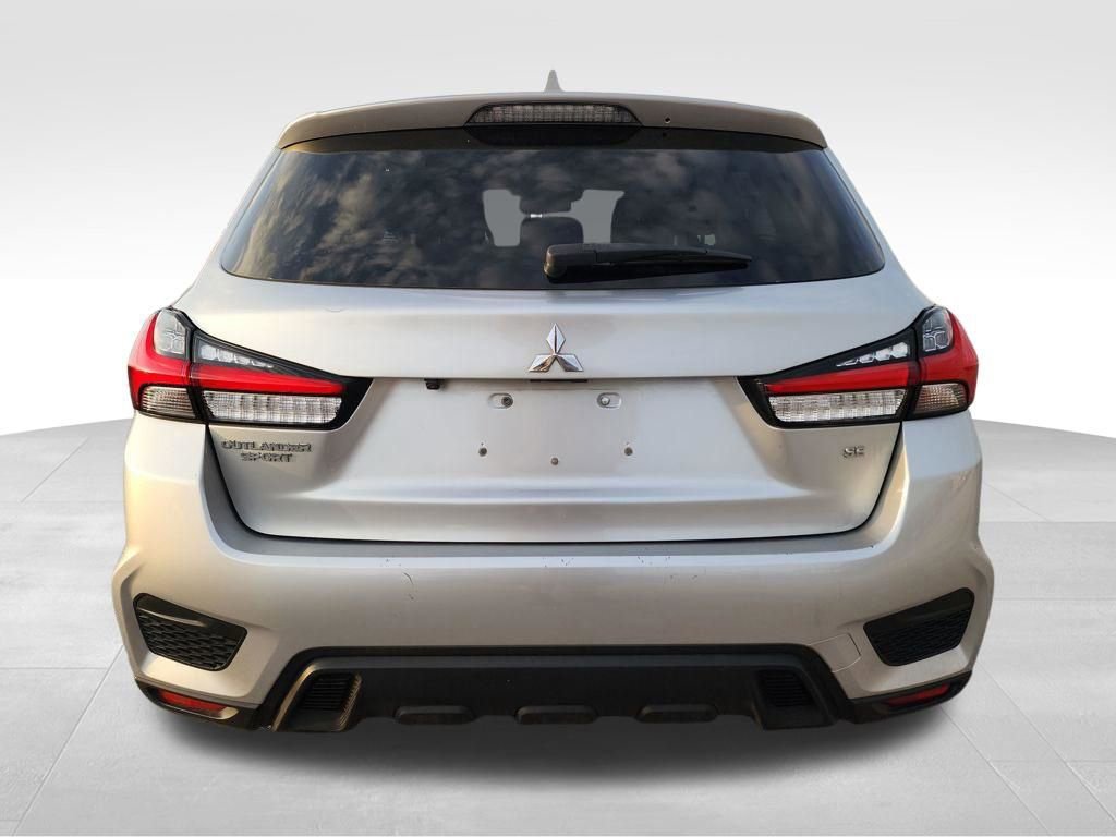 Used 2021 Mitsubishi Outlander Sport SE image 7