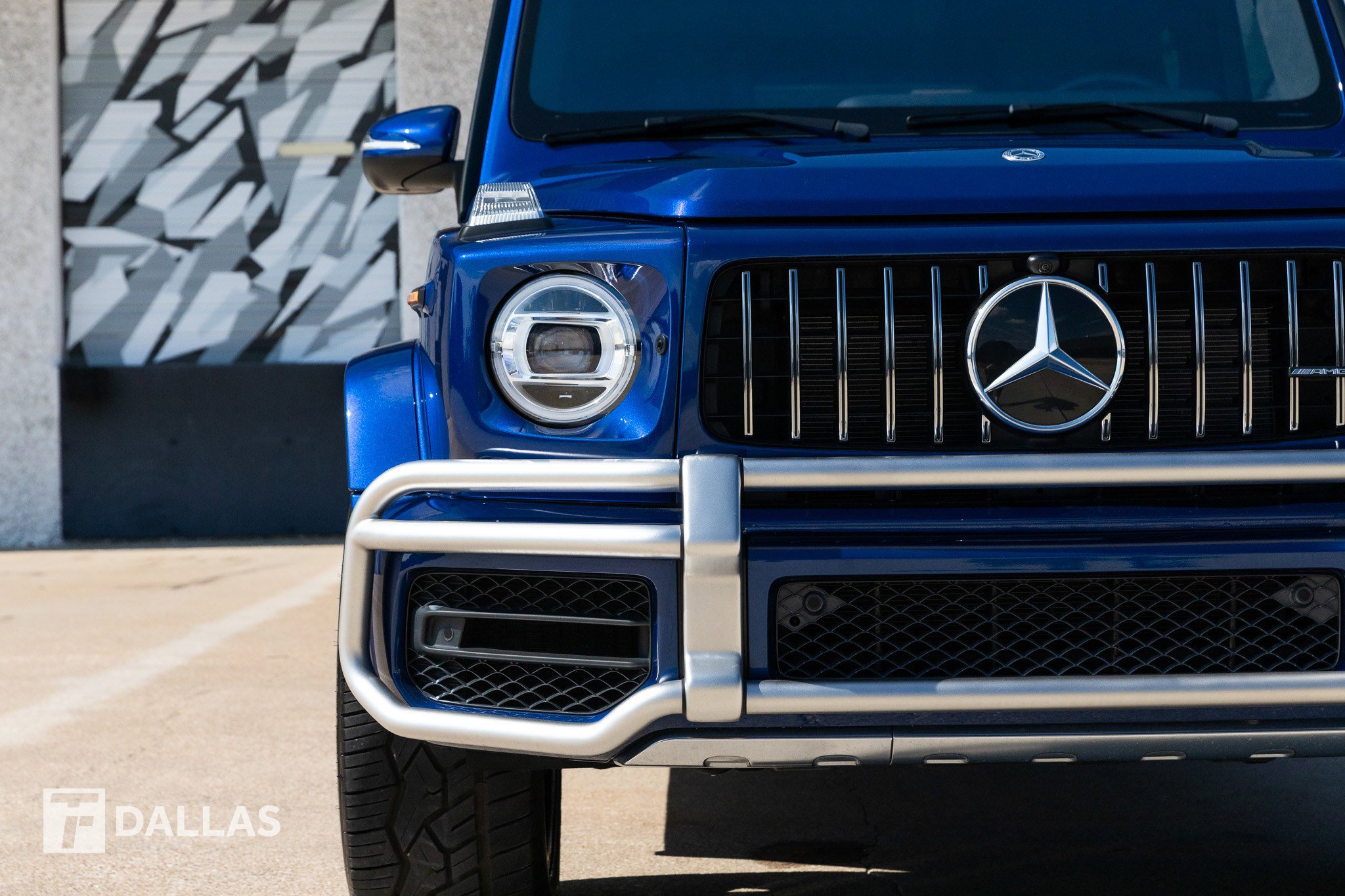 Used 2022 Mercedes-Benz G 63 AMG 4MATIC w/ G Manufaktur Interior Package image 4