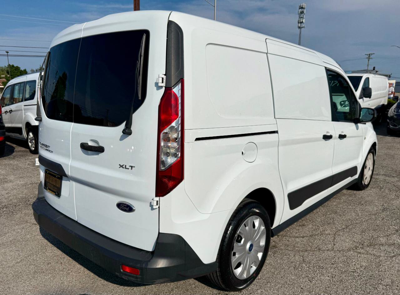 Used 2018 Ford Transit Connect XLT FWD image 9