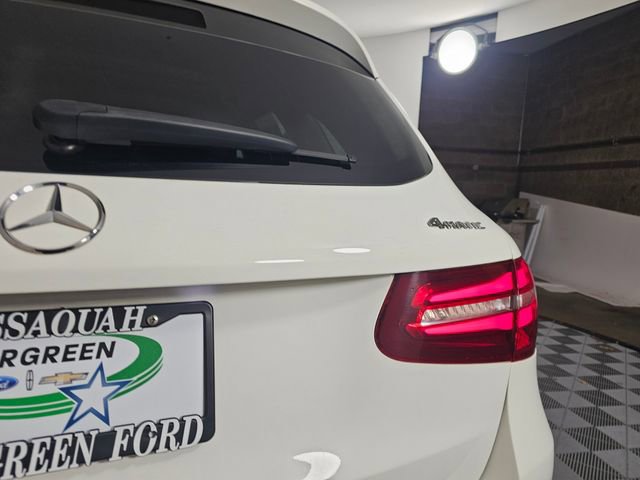 Used 2019 Mercedes-Benz GLC 300 4MATIC image 19