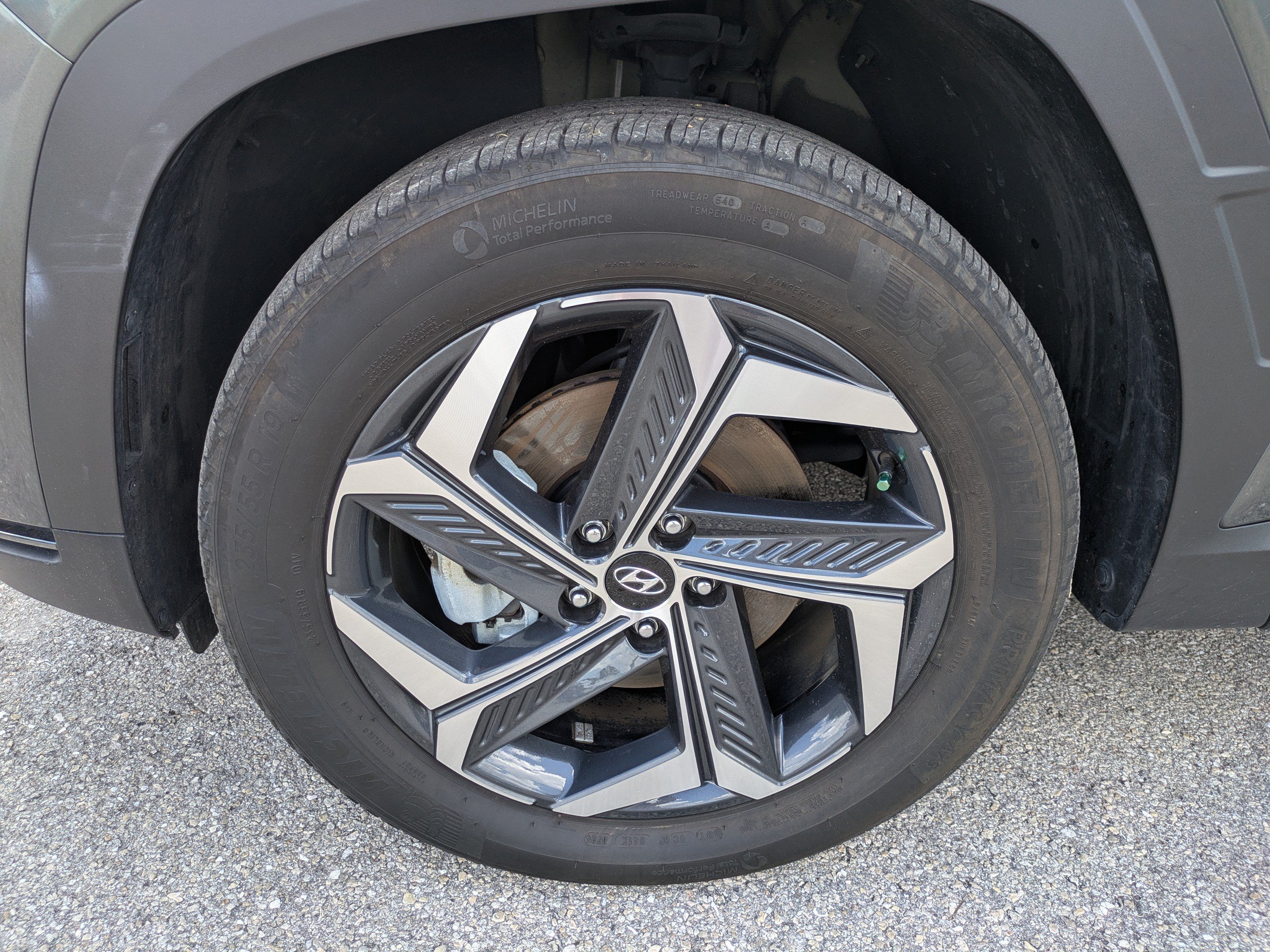 Used 2024 Hyundai Tucson Limited AWD/4WD image 12