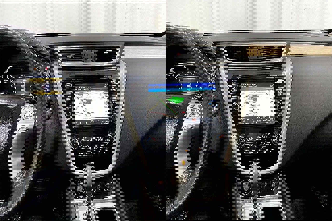 Used 2018 Nissan Murano SL w/ Moonroof Package image 5