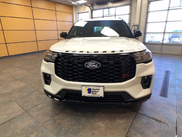New 2027 Ford Explorer ST w/ Sun And Sound Package AWD/4WD image 2