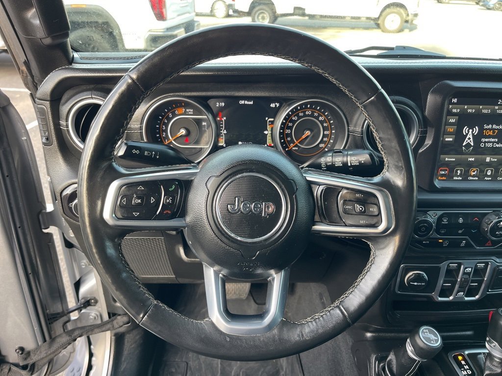 Used 2018 Jeep Wrangler Unlimited Sahara image 15