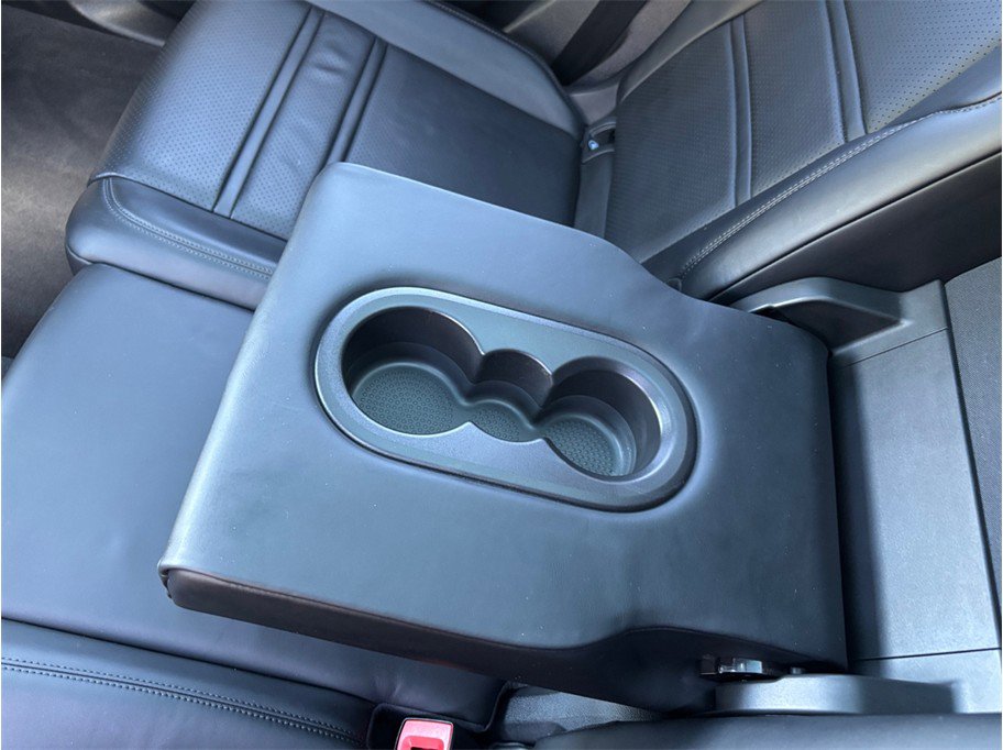 Used 2019 Porsche Cayenne image 46