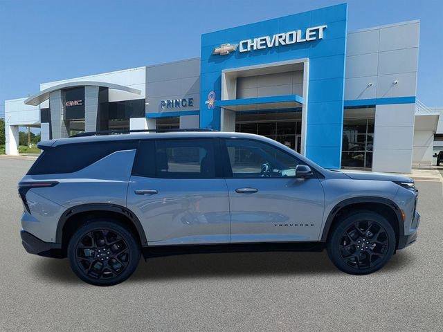New 2026 Chevrolet Traverse RS w/ LPO, Floor Liner Package image 3