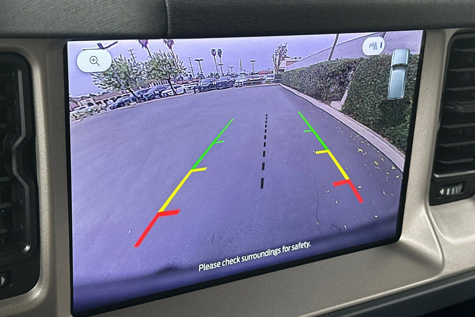 Used 2025 Ford Bronco Outer Banks image 20