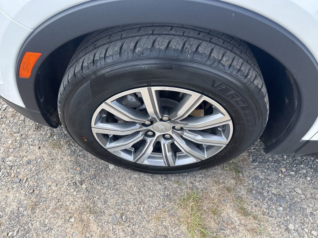 Used 2020 Cadillac XT4 Sport w/ Driver Awareness Package image 8