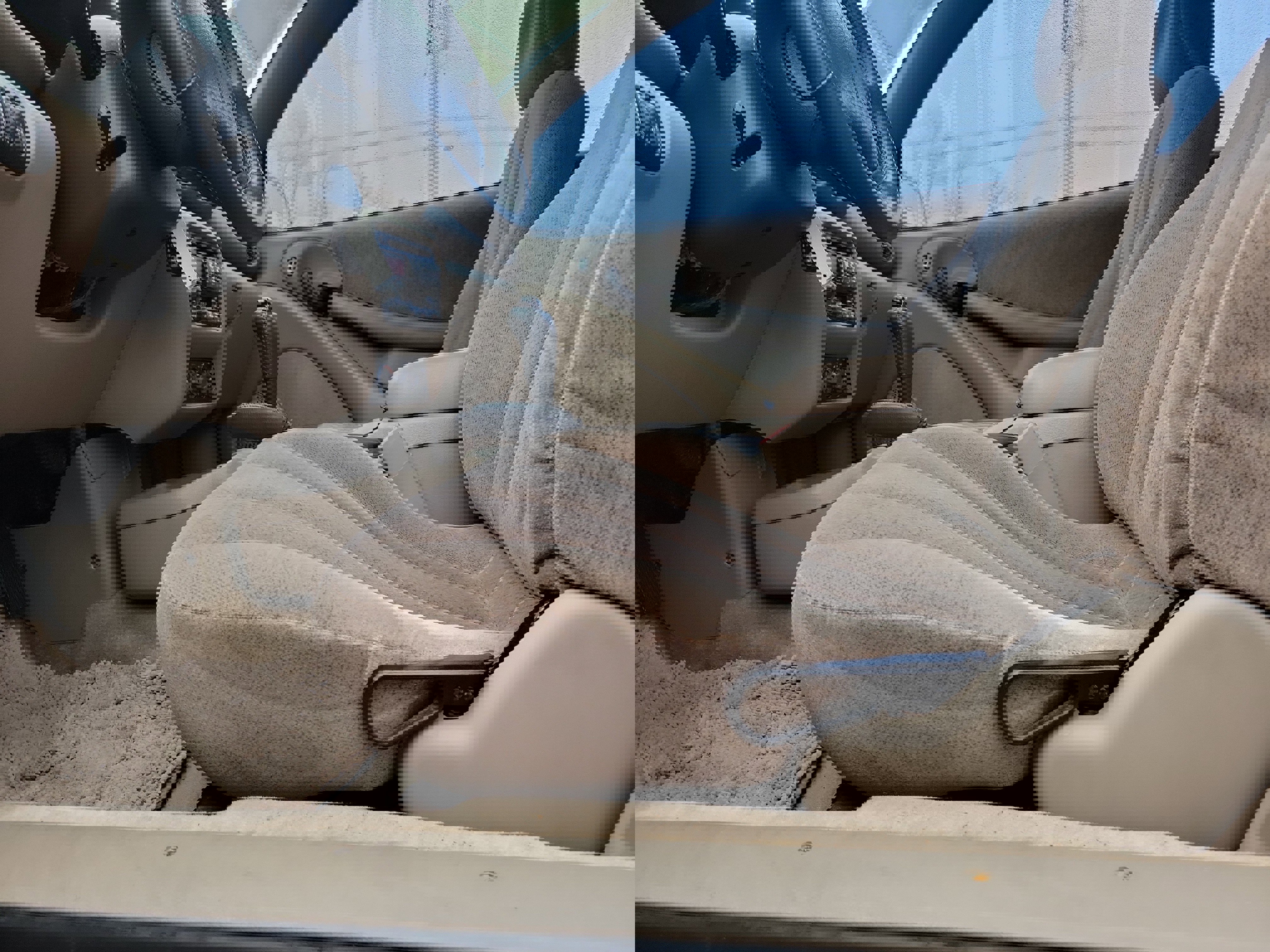 Used 2000 Pontiac Sunfire GT image 12