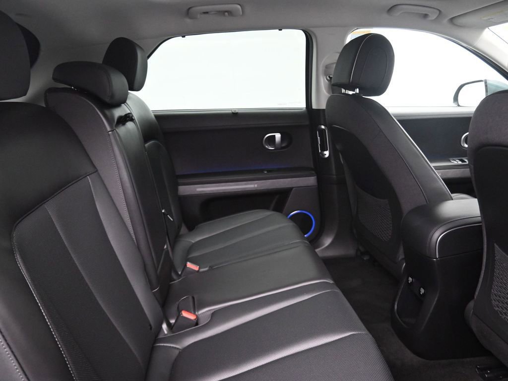 Used 2024 Hyundai Ioniq 5 Limited image 12