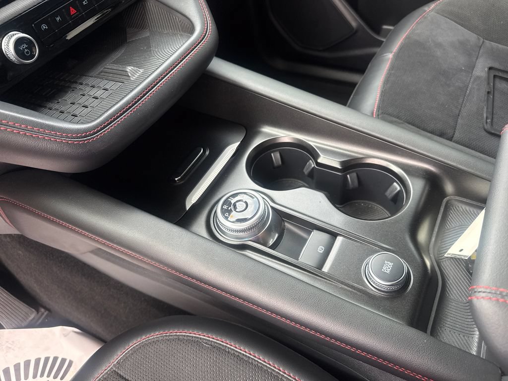 Used 2025 Ford Explorer ST AWD/4WD image 19