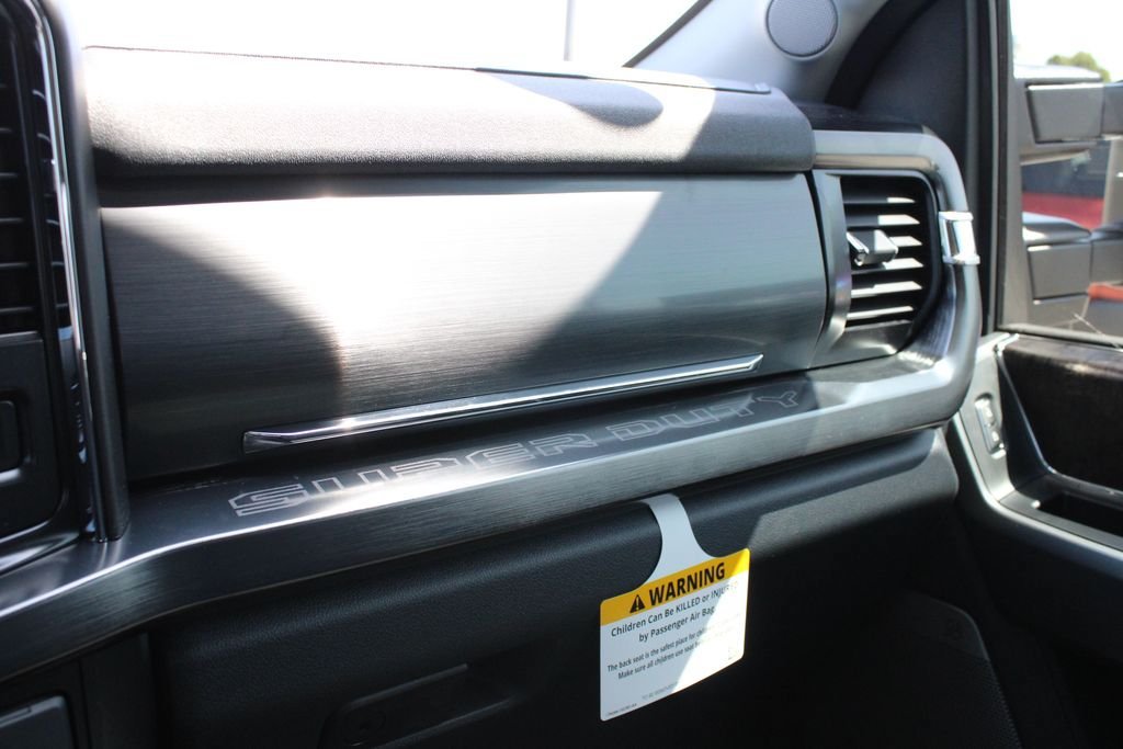 New 2026 Ford F250 Lariat w/ Black Appearance Package AWD/4WD image 20