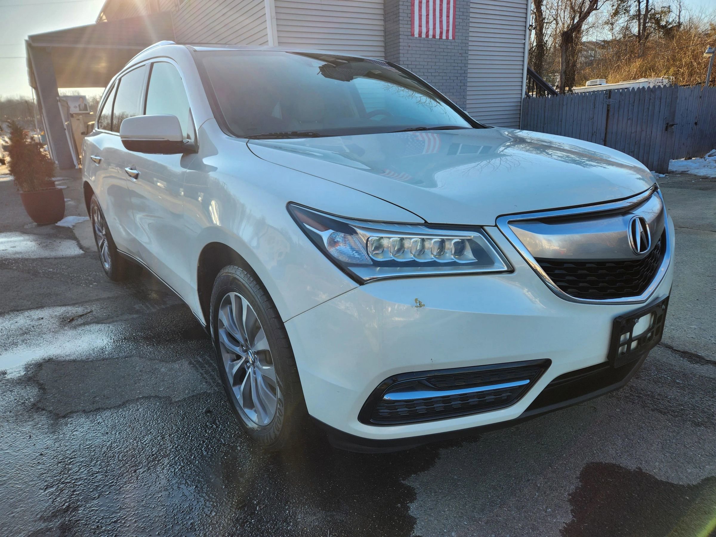 Used 2014 Acura MDX SH-AWD w/ Technology Package image 3