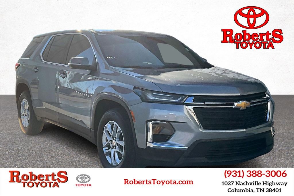 Used 2023 Chevrolet Traverse LS w/ Safety Package image 1