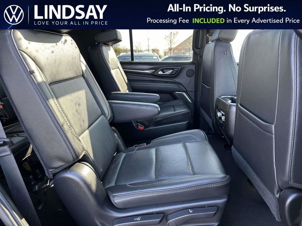 Used 2021 GMC Yukon Denali w/ Advanced Technology Package image 13