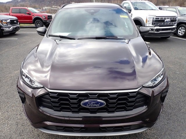 Certified 2023 Ford Escape ST-Line w/ Tech Pack #1 image 11