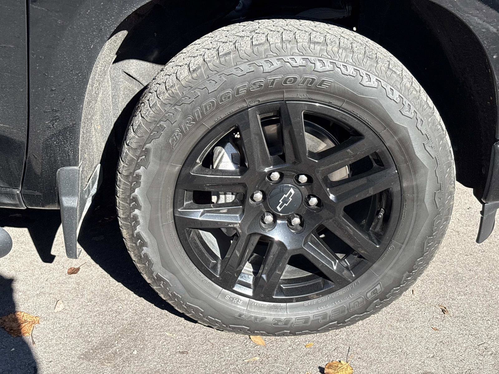 Used 2023 Chevrolet Silverado 1500 RST w/ Convenience Package II image 10