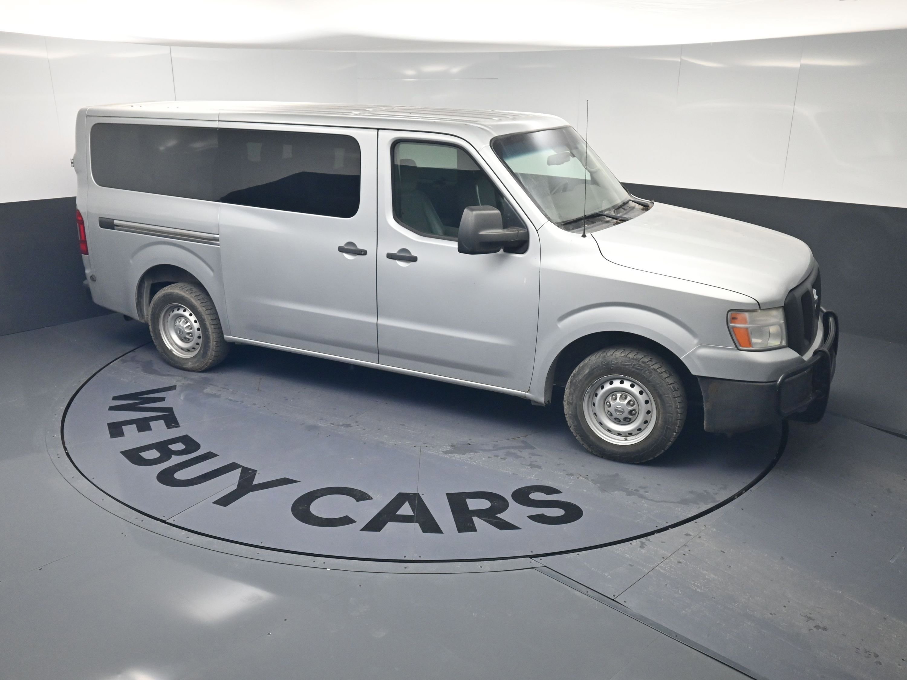 Used 2017 Nissan NV 3500 S w/ Power Package image 23