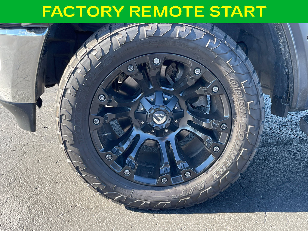 Used 2019 RAM 1500 Laramie AWD/4WD image 12