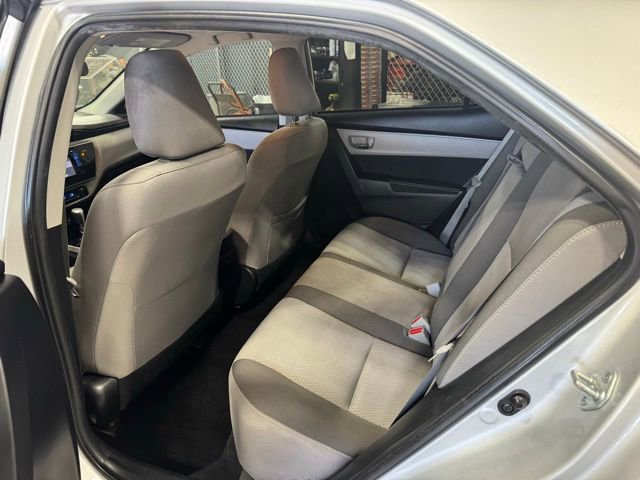 Used 2017 Toyota Corolla LE image 23