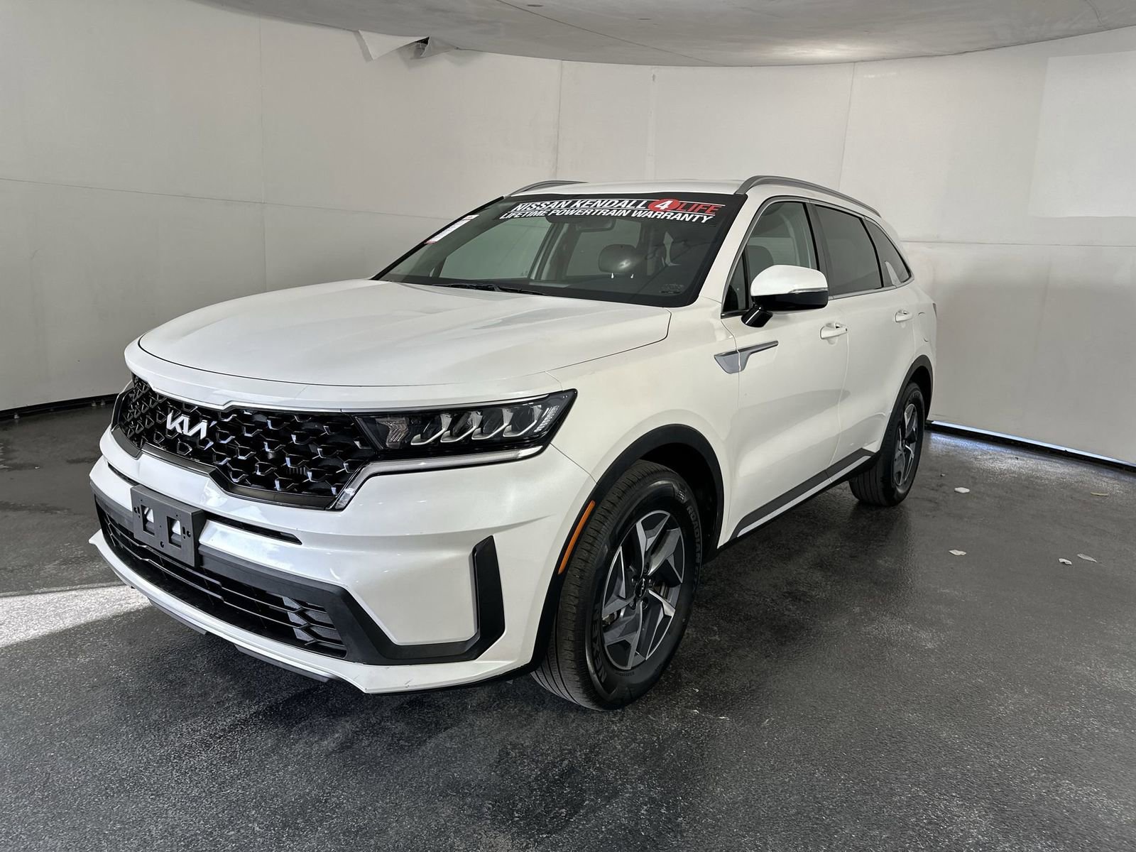 Used 2022 Kia Sorento S image 4