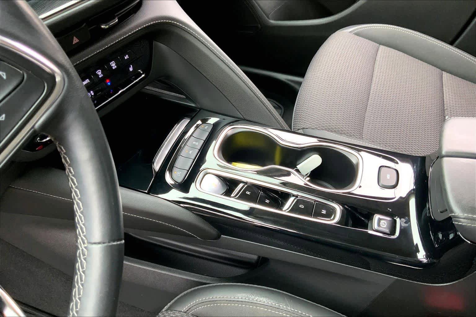 Used 2022 Buick Envision Preferred FWD image 16