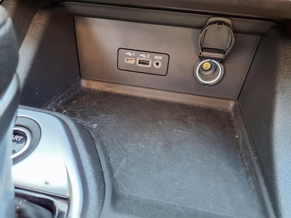 Certified 2023 Nissan Sentra SV FWD image 9