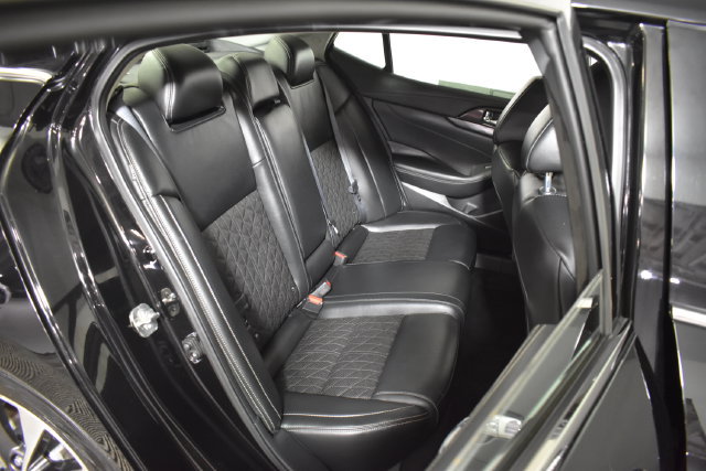 Used 2019 Nissan Maxima Platinum w/ Illumination Package FWD image 32