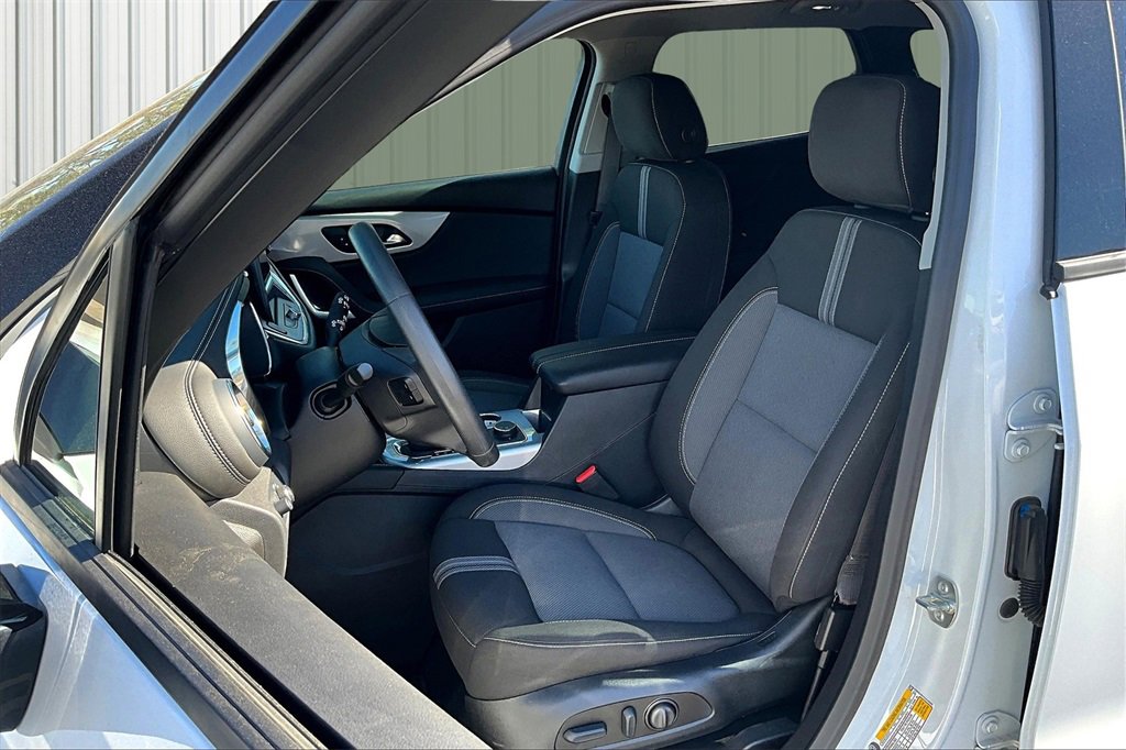 Used 2025 Chevrolet Blazer LT w/ Redline Edition image 14