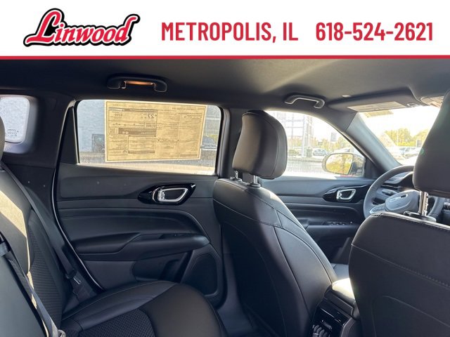 New 2025 Jeep Compass Latitude w/ Convenience Group image 11