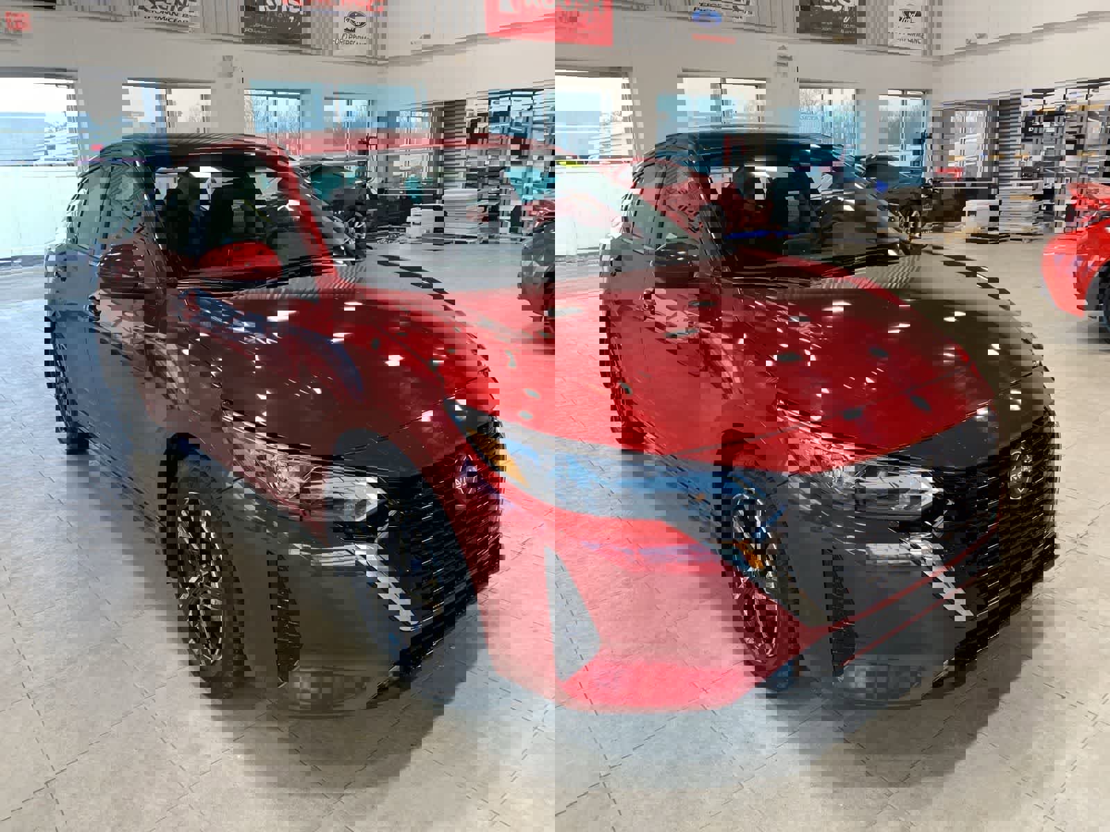 Used 2025 Nissan Sentra SV image 7