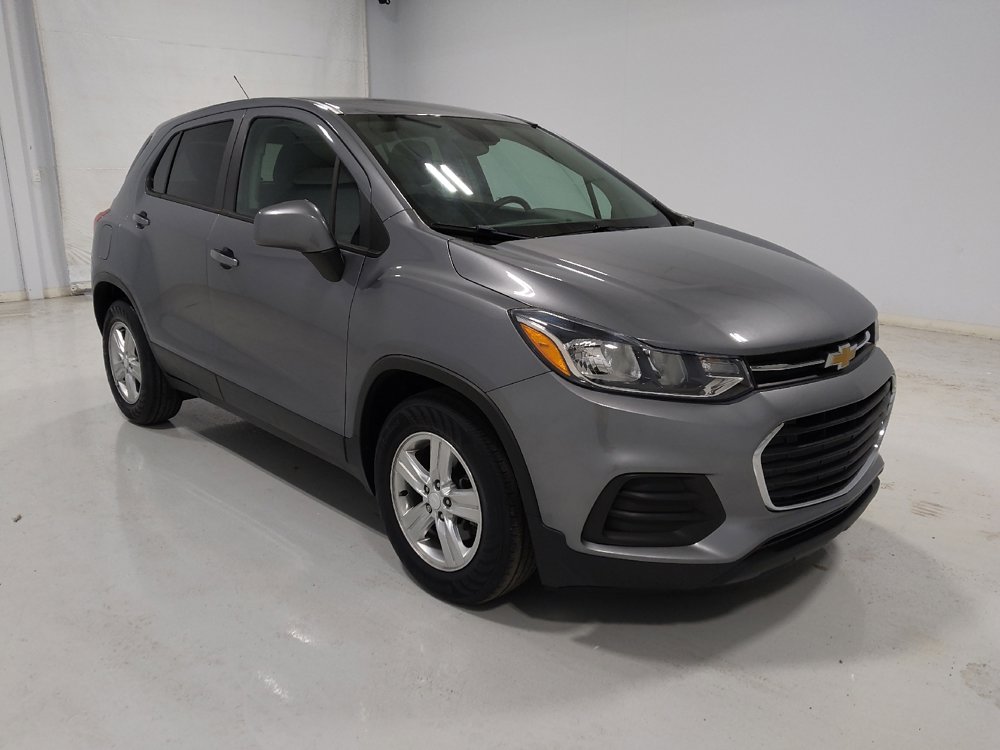 Used 2020 Chevrolet Trax LS w/ Tint and Cruise Package image 13