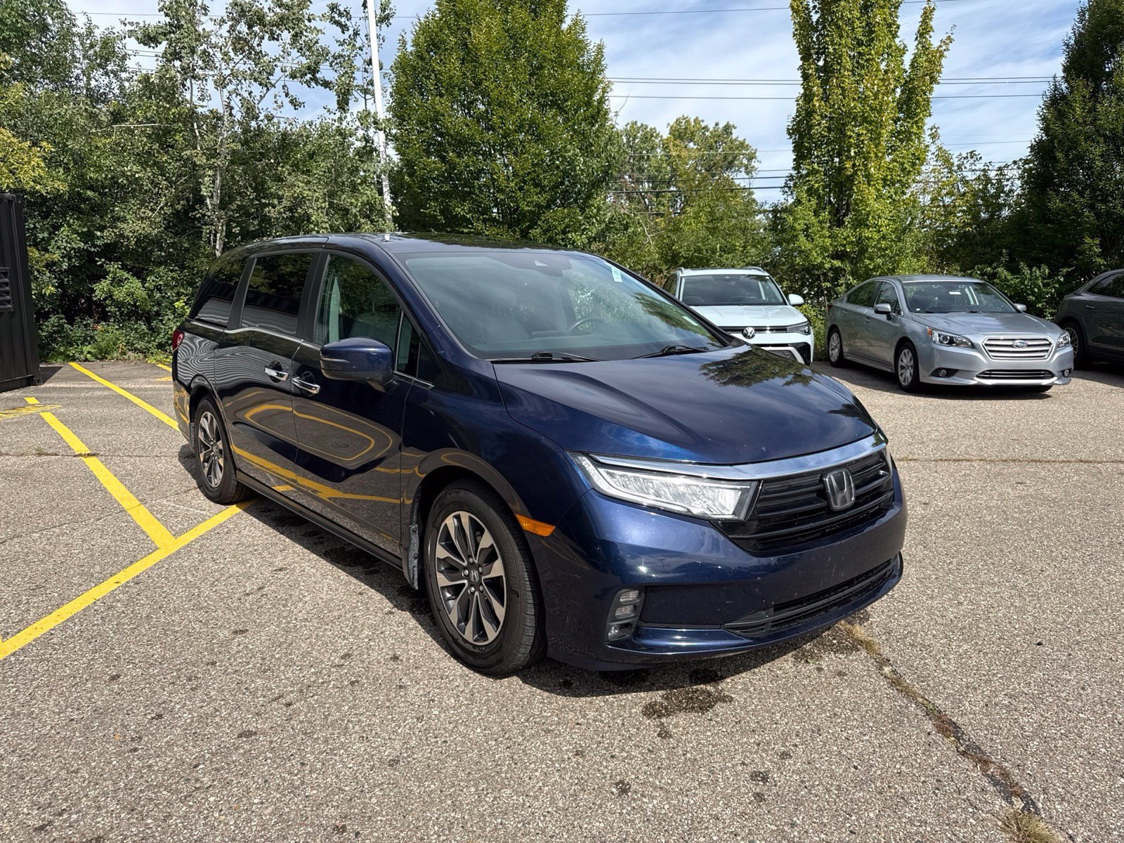 Used 2024 Honda Odyssey EX-L image 11