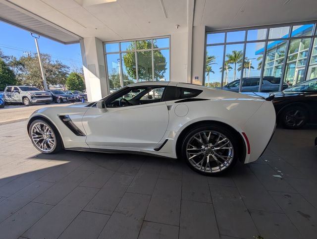 Used 2016 Chevrolet Corvette Z06 w/ 2LZ Preferred Equipment Group image 8
