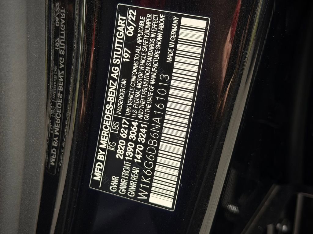 Used 2022 Mercedes-Benz S 500 4MATIC w/ AMG Line Package image 39