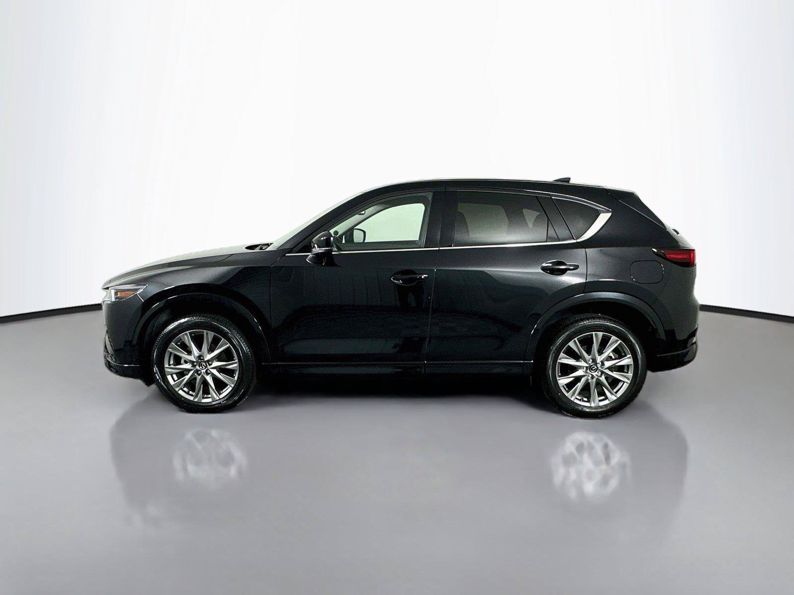 Used 2025 MAZDA CX-5 AWD 2.5 S w/ Premium Plus Pkg image 8