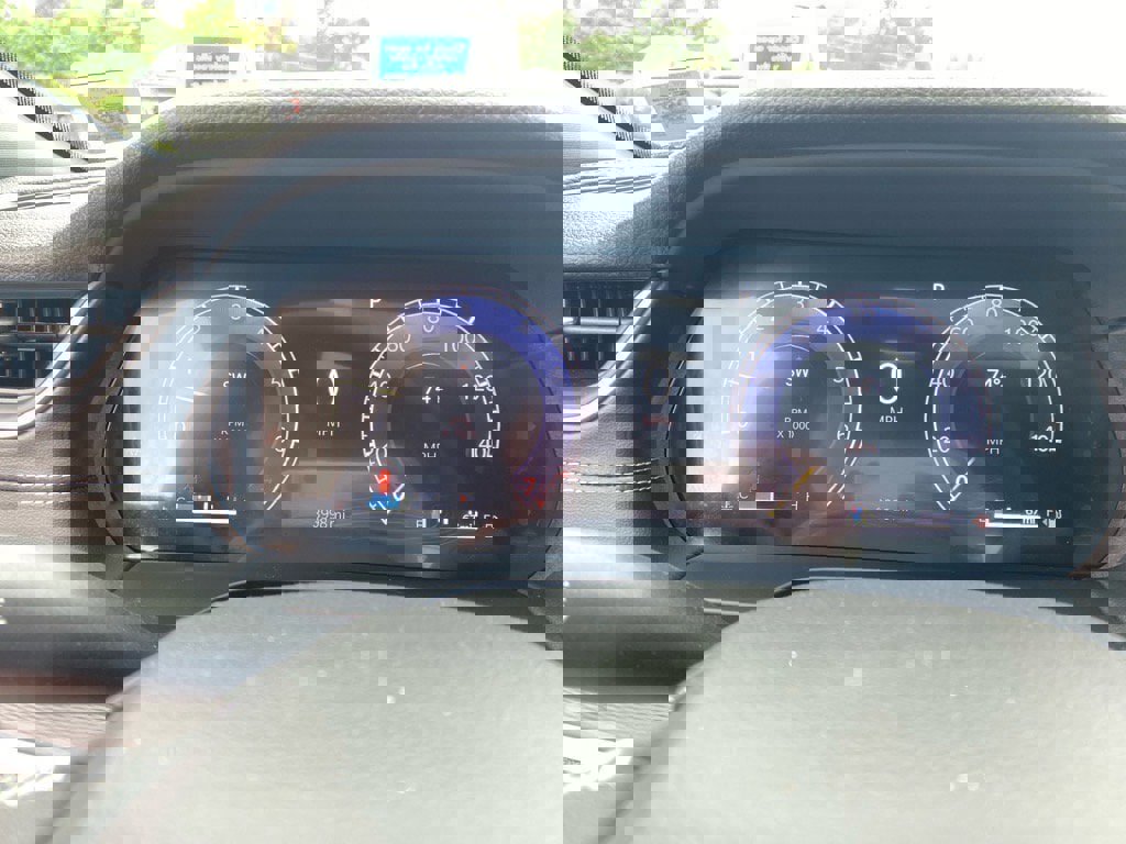 Used 2024 Jeep Grand Cherokee Altitude image 19