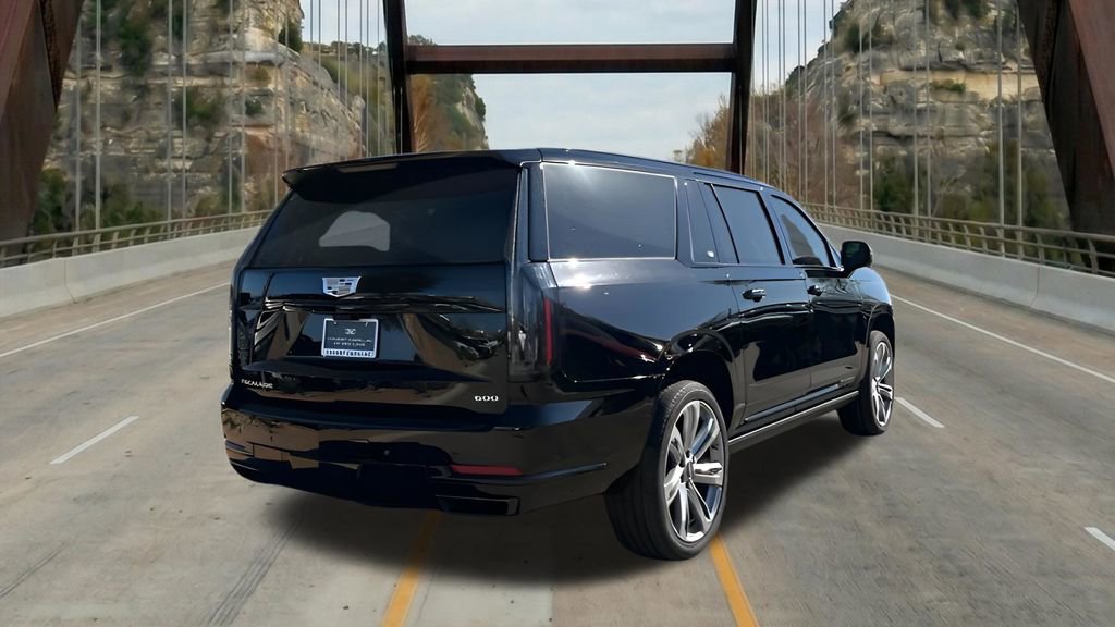 New 2026 Cadillac Escalade ESV Platinum Sport w/ LPO, Floor Liner Package AWD/4WD image 9