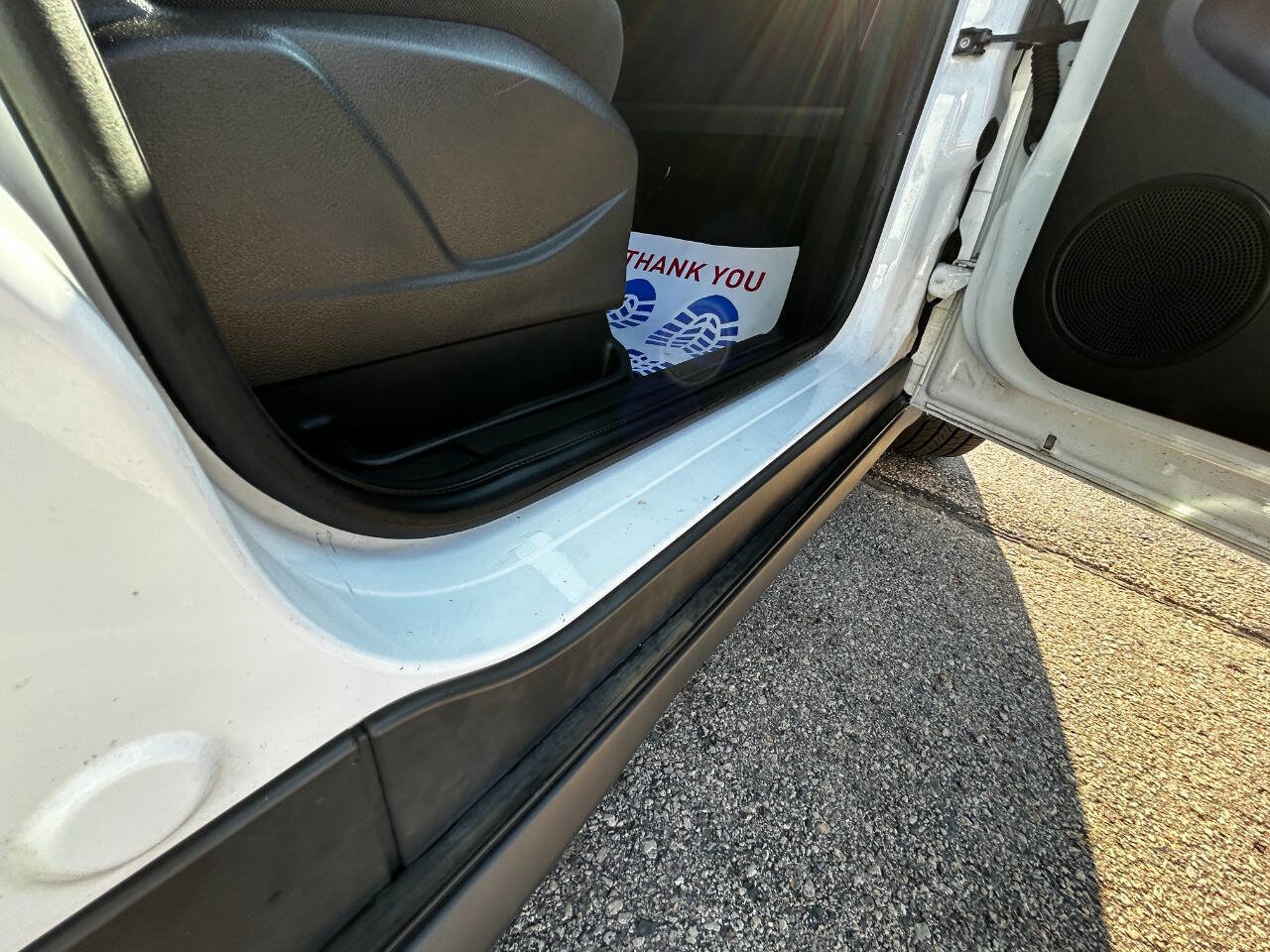 Used 2018 Ford Transit Connect XLT image 40